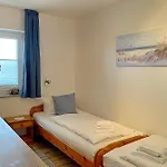 Atlantischer Hof 29, Koenigstrasse 아파트 비크아프포르