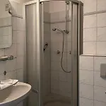 Atlantischer Hof 29, Koenigstrasse 아파트